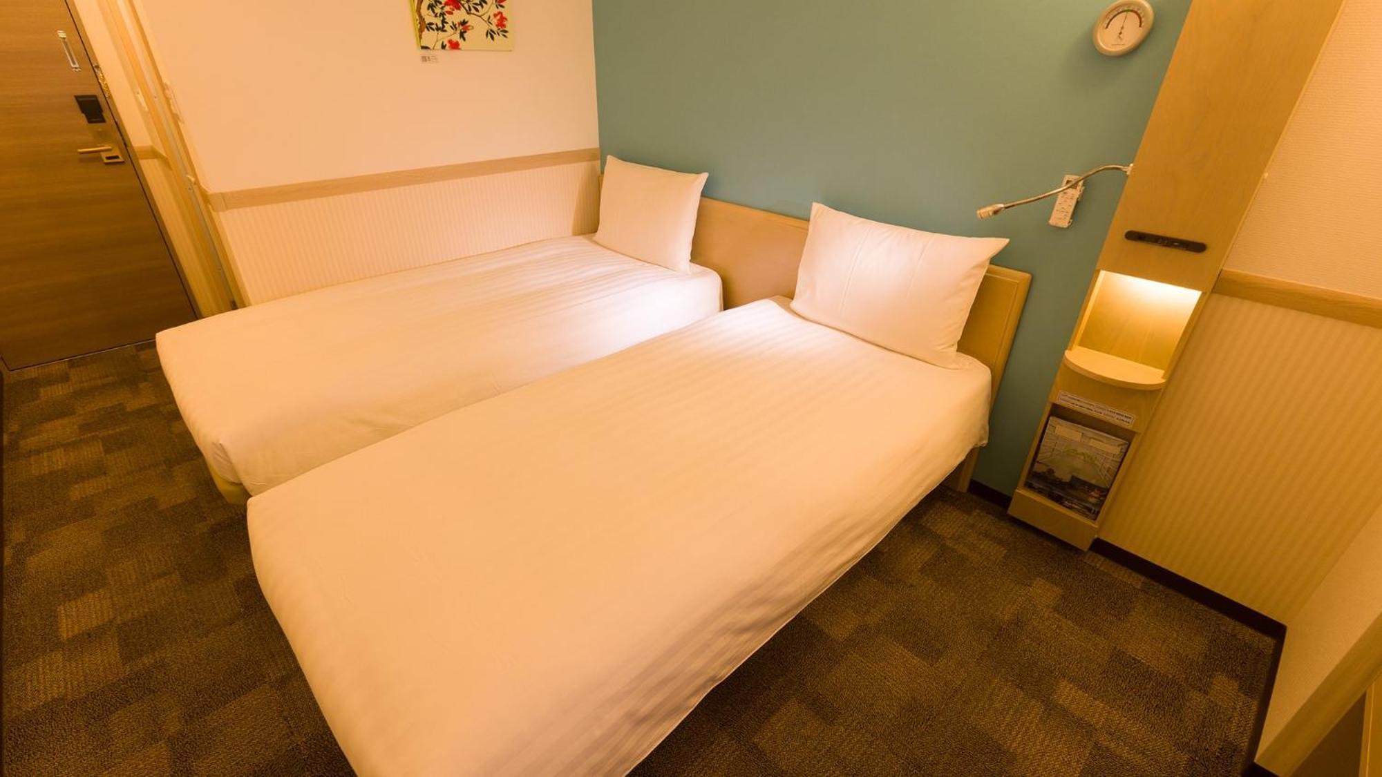 Toyoko Inn Tokyo Shinjuku Gyoemmae Eki 3 Ban Deguchi Chambre photo
